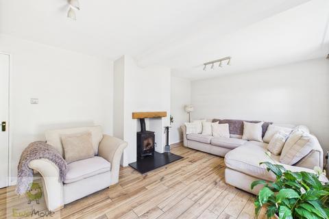 12 Goldsworth Drive, Rochester, ME2 3NR