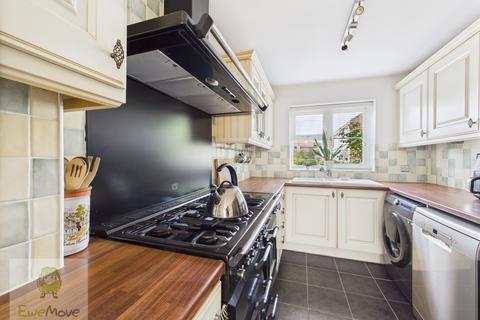 12 Goldsworth Drive, Rochester, ME2 3NR