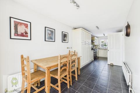 12 Goldsworth Drive, Rochester, ME2 3NR