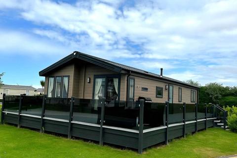 3 bedroom lodge for sale, Talacre CH8