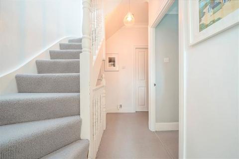 35 Eversley Road, London, SE7 7LE