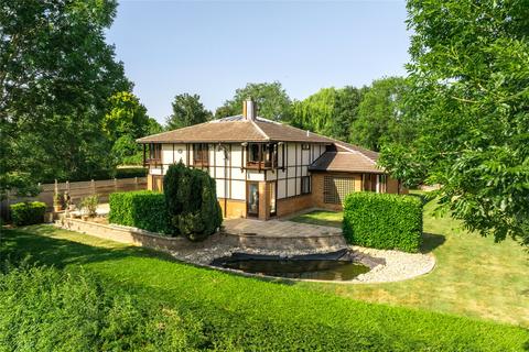 Cottisford Crescent, Marsh Drive, Great Linford, Milton Keynes, MK14