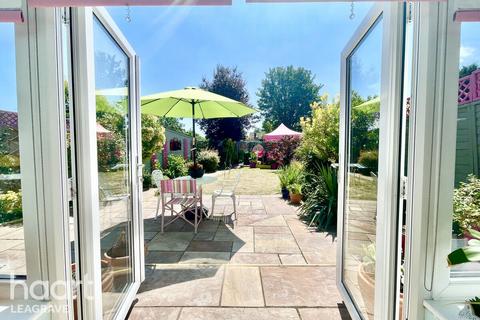 3 bedroom end of terrace house for sale, Onslow Road, Luton