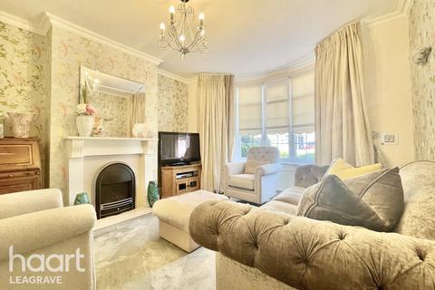 3 bedroom end of terrace house for sale, Onslow Road, Luton