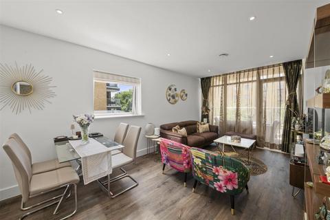 Flat 4, Nurburg House Frazer Nash Close, Isleworth, TW7 5FU