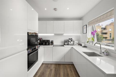 Flat 4, Nurburg House Frazer Nash Close, Isleworth, TW7 5FU