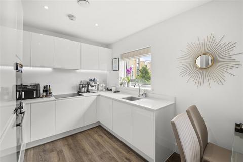 Flat 4, Nurburg House Frazer Nash Close, Isleworth, TW7 5FU