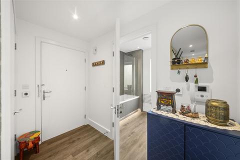 Flat 4, Nurburg House Frazer Nash Close, Isleworth, TW7 5FU
