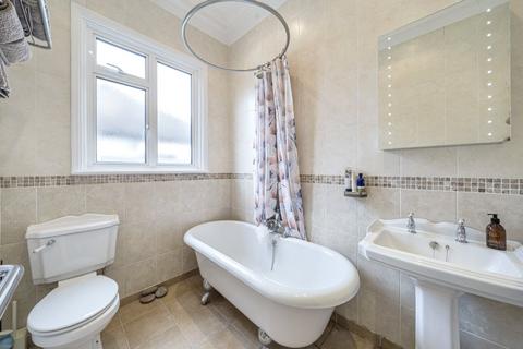 2 bedroom apartment for sale, The Glebe, Blackheath, London