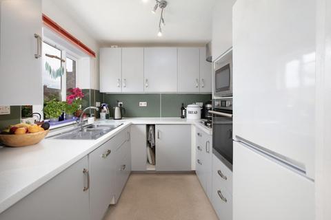 2 bedroom end of terrace house for sale, Bunting Close, Teignmouth, TQ14