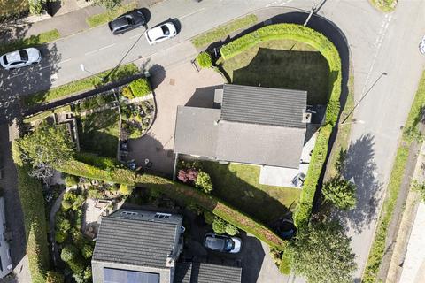 4 bedroom detached house for sale, Daisy Road, Brighouse HD6