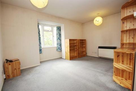 1 bedroom flat to rent, Cairo Road, Walthamstow