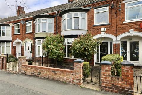 3 bedroom terraced house for sale, Claremont Avenue, Hull