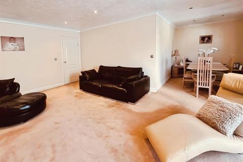 29 Kentmere, Bradford, BD2 1NY