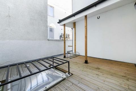 1 bedroom flat to rent, Old Street, London EC1V