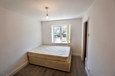 70 Bryntirion, Ynysboeth, Mountain Ash, CF45 4EX