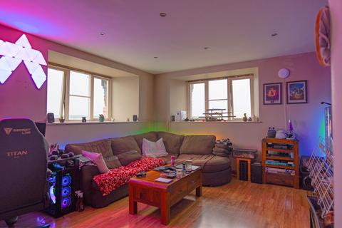 undefined, Dock Road, Birkenhead CH41