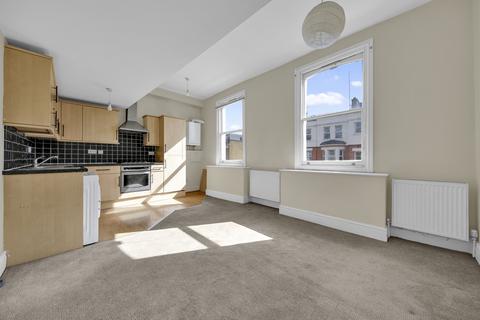 2 bedroom flat for sale, Graham Road, E8