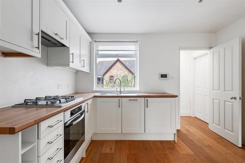 undefined, Kingston Road, Wimbledon SW19