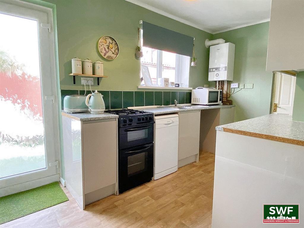 Annex kitchen4.jpg