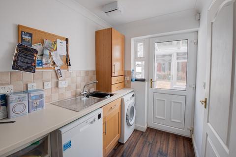 3 Drakes Close, Redditch, B97 5NG