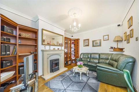 2 bedroom flat for sale, Neasden Lane, London NW10