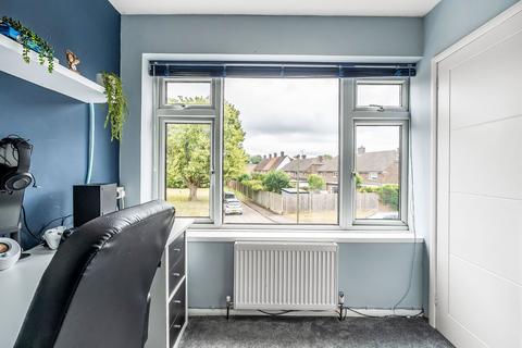 undefined, Stirling Close, Banstead SM7