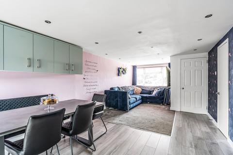 undefined, Stirling Close, Banstead SM7