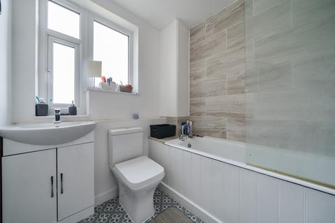 undefined, Axminster Crescent, Welling