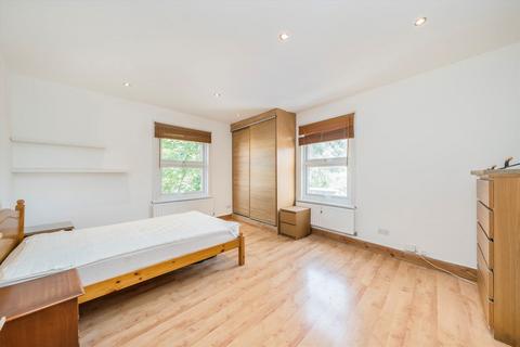 2 bedroom flat for sale, St. Johns Road, Isleworth TW7