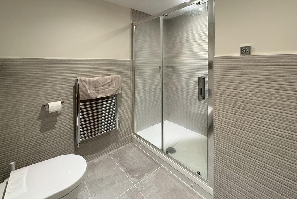 28 AP En Suite 2