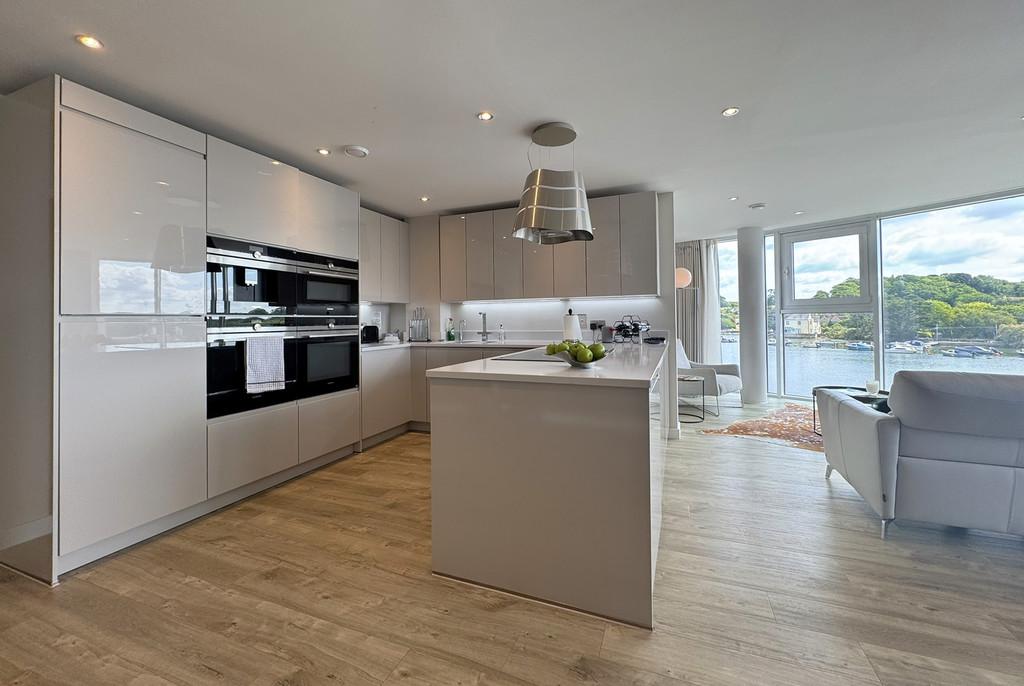 28 AP Kitchen
