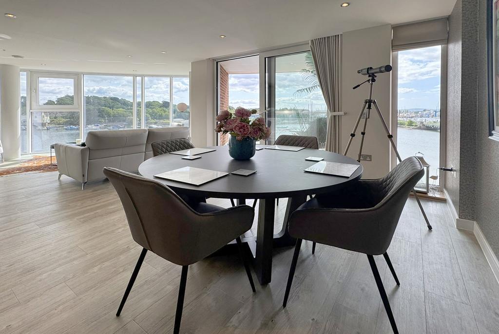 28 AP Dining Area