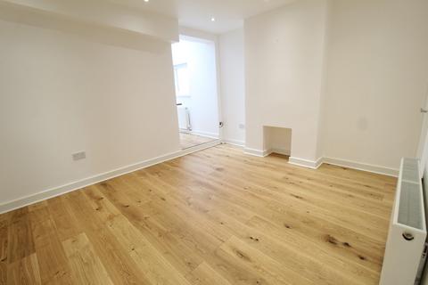 3 bedroom terraced house to rent, Out Westgate, Bury St Edmunds IP33