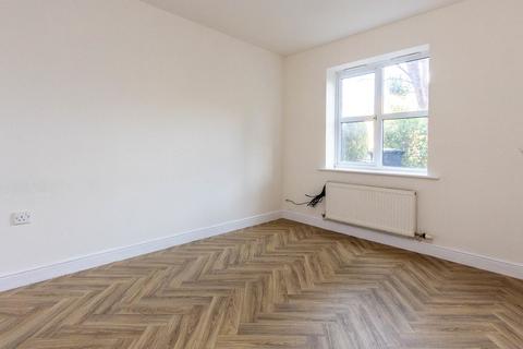 undefined, School Lane, Higham Ferrers NN10