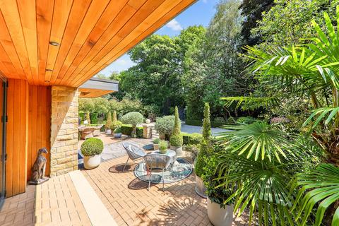 5 bedroom detached house for sale, The Olives, Station Lane, Birkenshaw