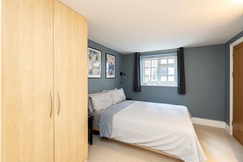 2 bedroom apartment for sale, Church Street, Dorking