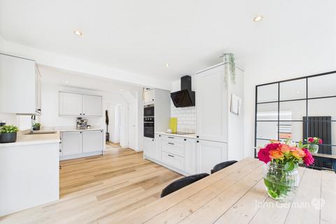 3 bedroom detached house for sale, Sherwood Avenue, Stafford