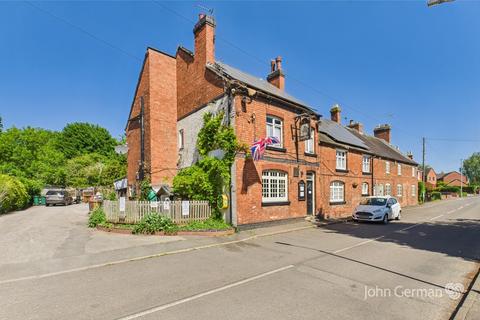 2 bedroom semi-detached house for sale, Burton Road, Coton-in-the-Elms
