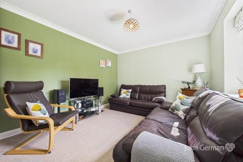 22 Bowling Green Road, Uttoxeter, ST14 7HW