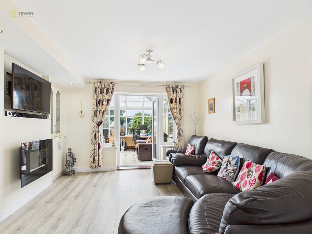 Cam03830 g0 pr0179 still007