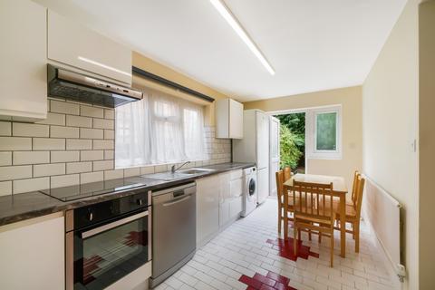 1 bedroom flat for sale, Vicarage Road, Tottenham