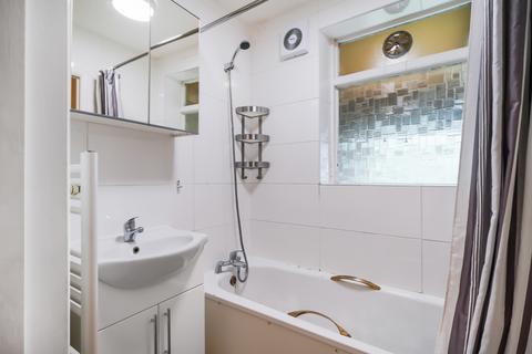1 bedroom flat for sale, Vicarage Road, Tottenham