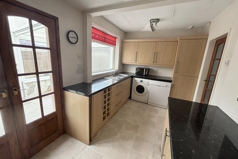 2 bedroom bungalow for sale, South Square, Cleveleys FY5