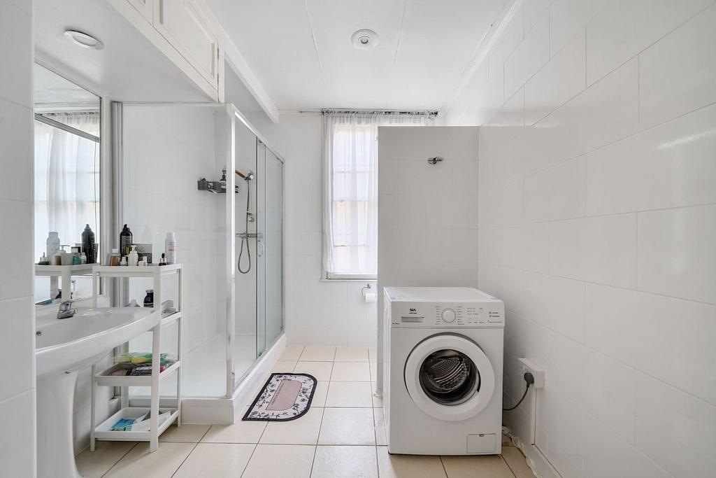 Utility room, utility