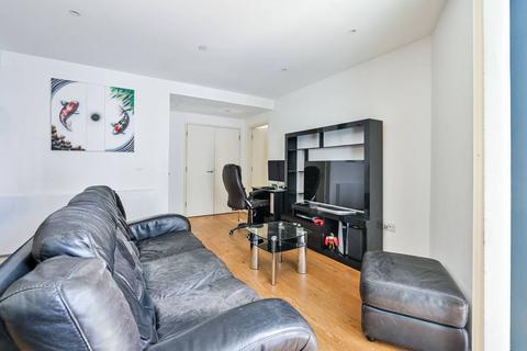 1 bedroom flat for sale, Walworth Road, Elephant and Castle, London, SE1