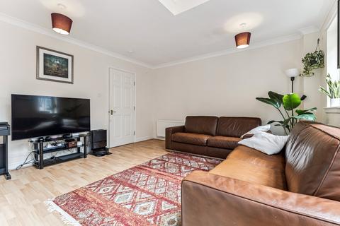 2/1, 21 Handel Place, Glasgow, G5 0TP