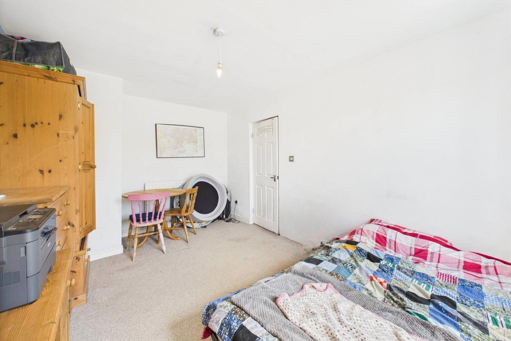Bedroom 4 - Snug