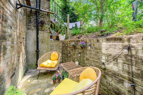 2 bedroom flat for sale, Barnsbury Park, Islington, London, N1