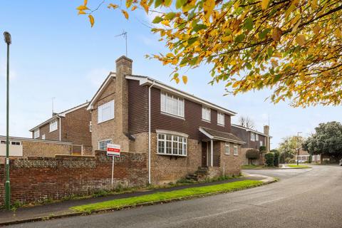 4 bedroom detached house for sale, Kymer Gardens, Hassocks, BN6 8QZ